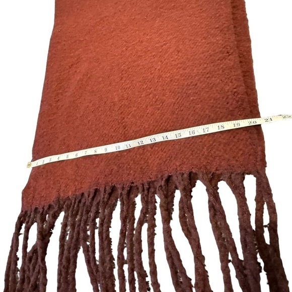 Urban Outfitters Deep Red Fringe Unisex One Size - Picture 9 of 13